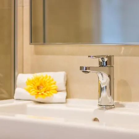 Delnatte By Alzira *